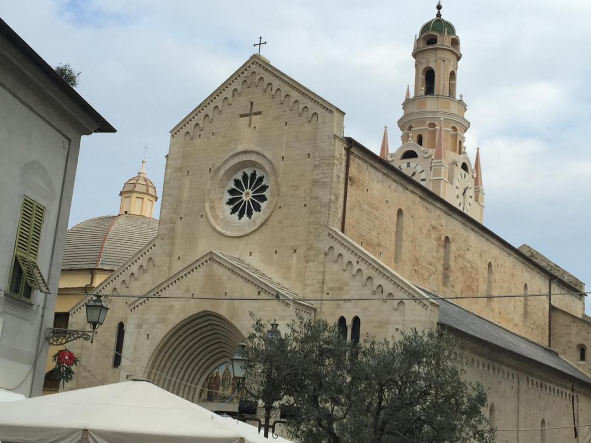Appartamento Ai Piedi Della Pigna Sanremo Exteriér fotografie